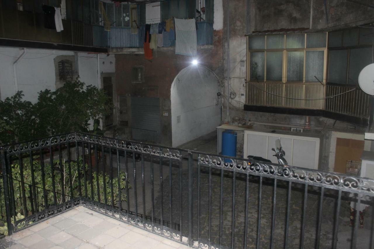 Gisira Appartment Catania Exterior foto