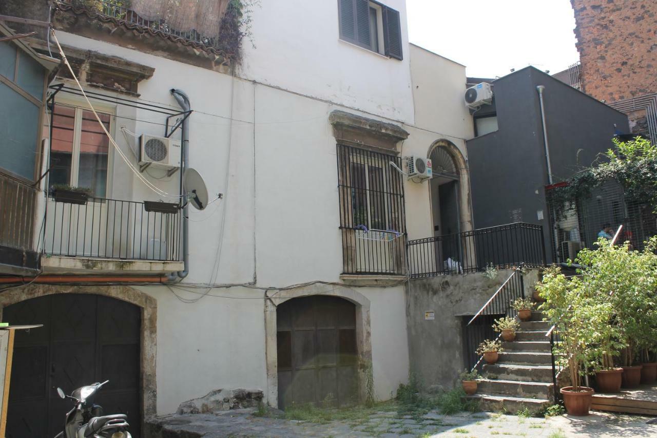 Gisira Appartment Catania Exterior foto